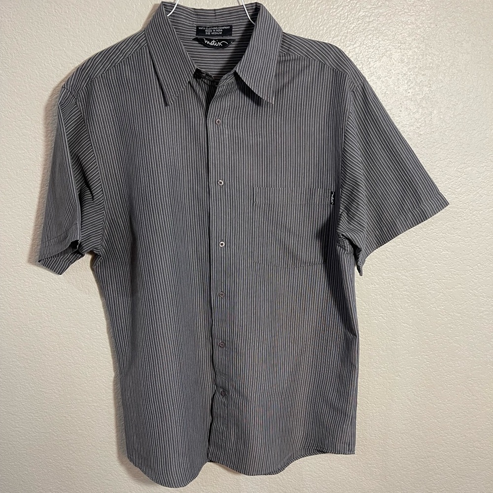 Matix Clothing Company Gray and White Striped Button Up Shirt Men’s Size Medium